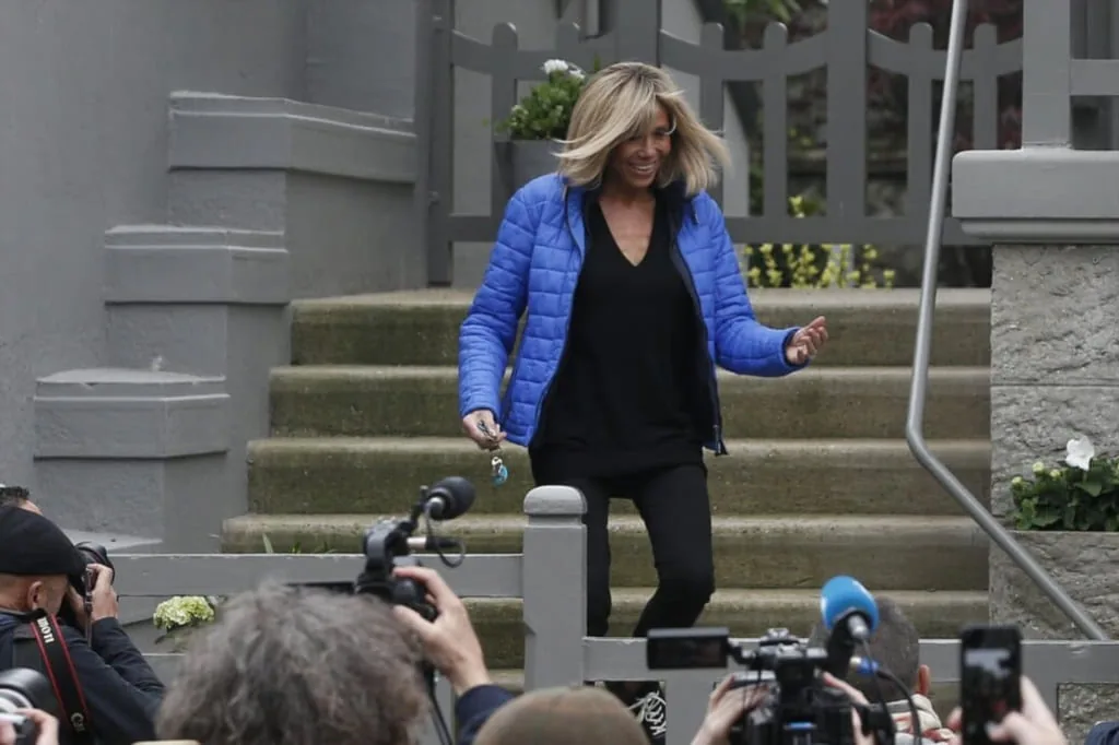 слив Брижит Макрон (Brigitte Macron)